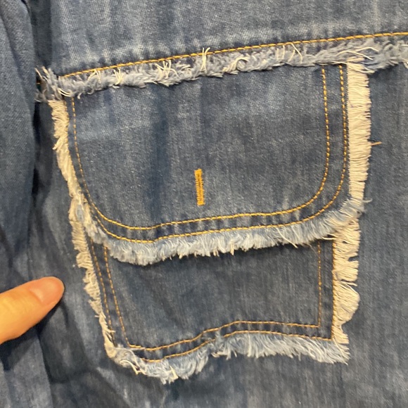 NWOT First Love Blue Denim Shirt size small - Picture 3 of 6